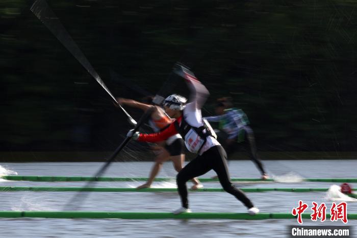 广西独竹漂全包揽 重庆花炮胜出 海南板鞋双冠