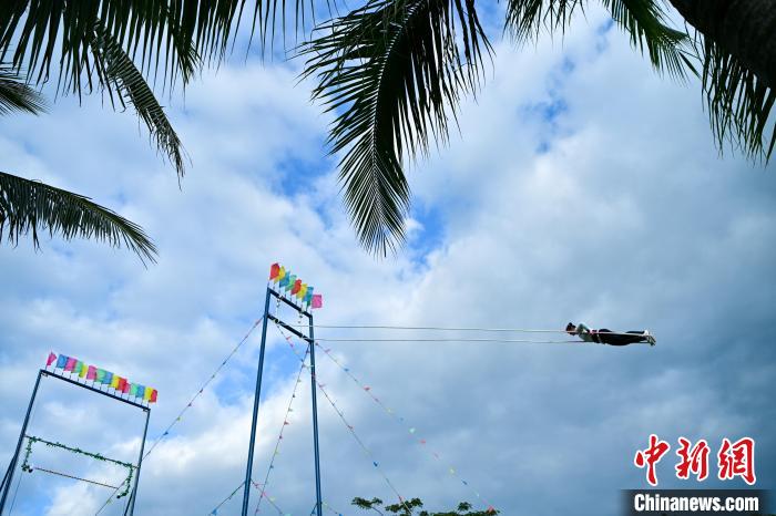 广西独竹漂全包揽 重庆花炮胜出 海南板鞋双冠