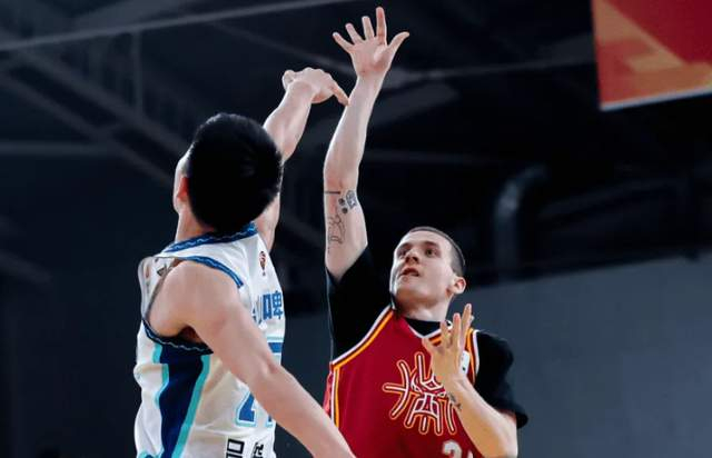 山西97-100不敌青岛 攻防体系暴露致命短板