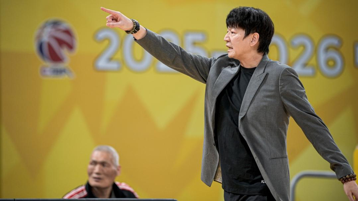 山东男篮客场不敌上海，总比分01陷入绝境
